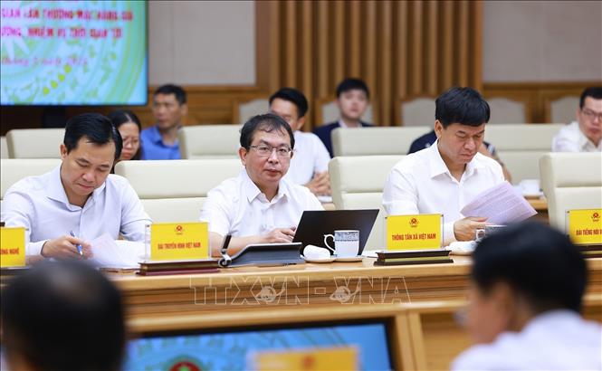 Chú thích ảnh Chú thích ảnh