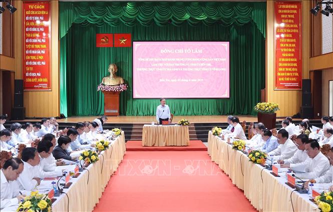 Chú thích ảnh Chú thích ảnh