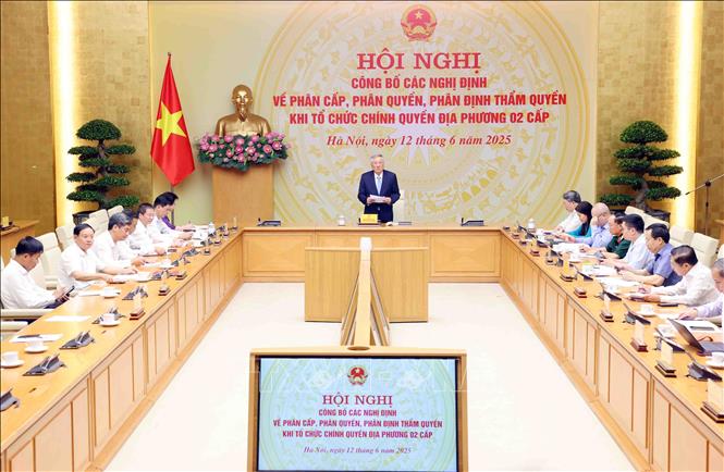 Chú thích ảnh Chú thích ảnh