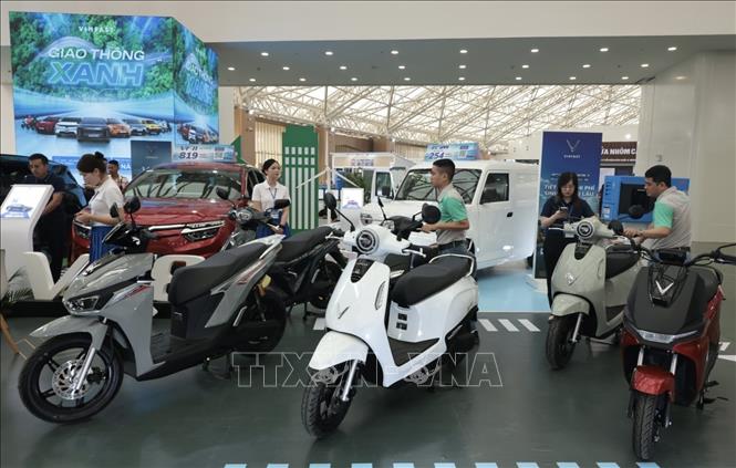 Phó Thủ tướng Trần Hồng Hà dự khai mạc Triển lãm Quốc tế Vietbuild Hà Nội 2026 Chú thích ảnh