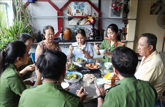 Chú thích ảnh