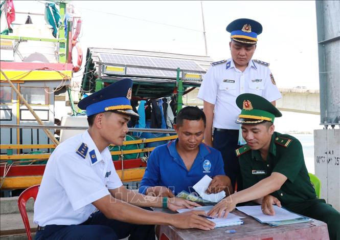 Chú thích ảnh Chú thích ảnh