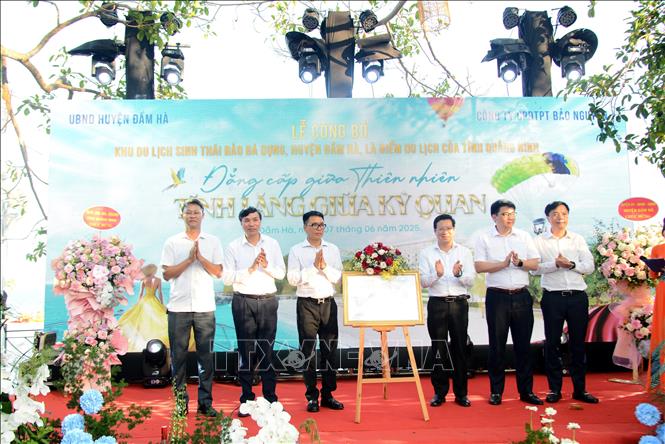 Chú thích ảnh Chú thích ảnh