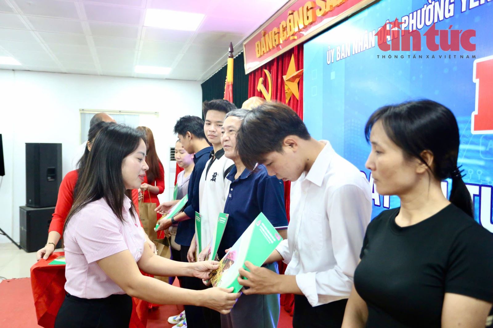 Chú thích ảnh
