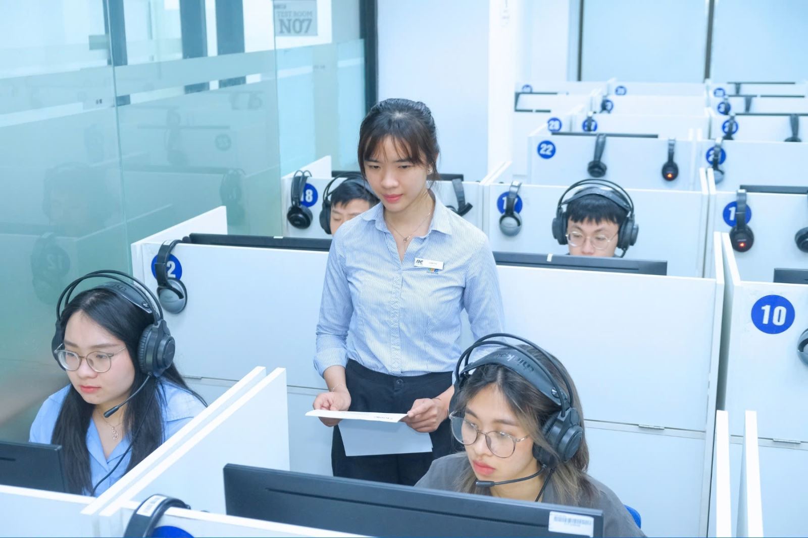 Quy định mới với bài thi TOEFL iBT trên toàn cầu Chú thích ảnh