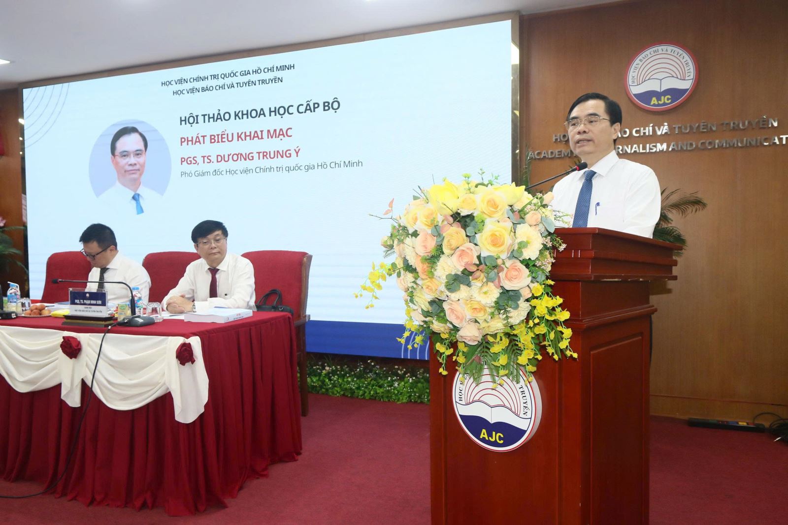 Chú thích ảnh