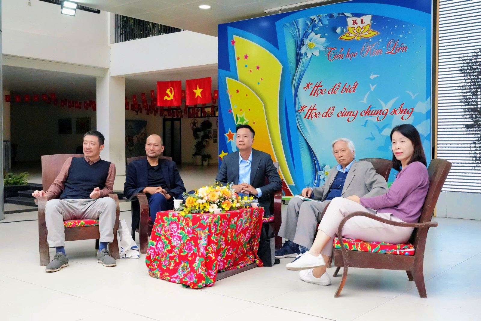 Chú thích ảnh