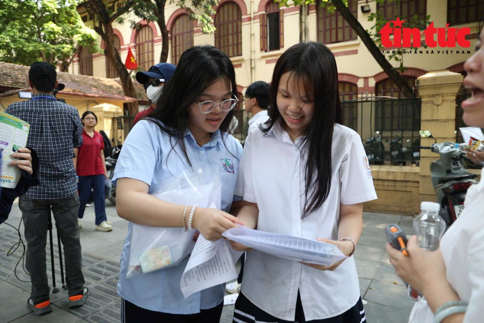 Chú thích ảnh