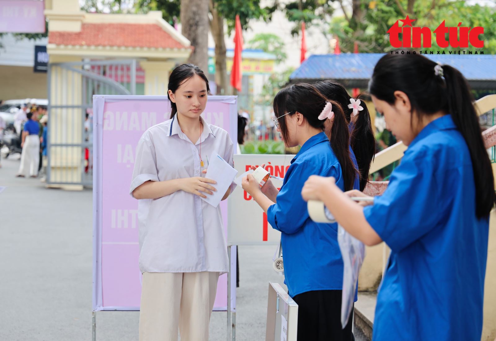 Chú thích ảnh
