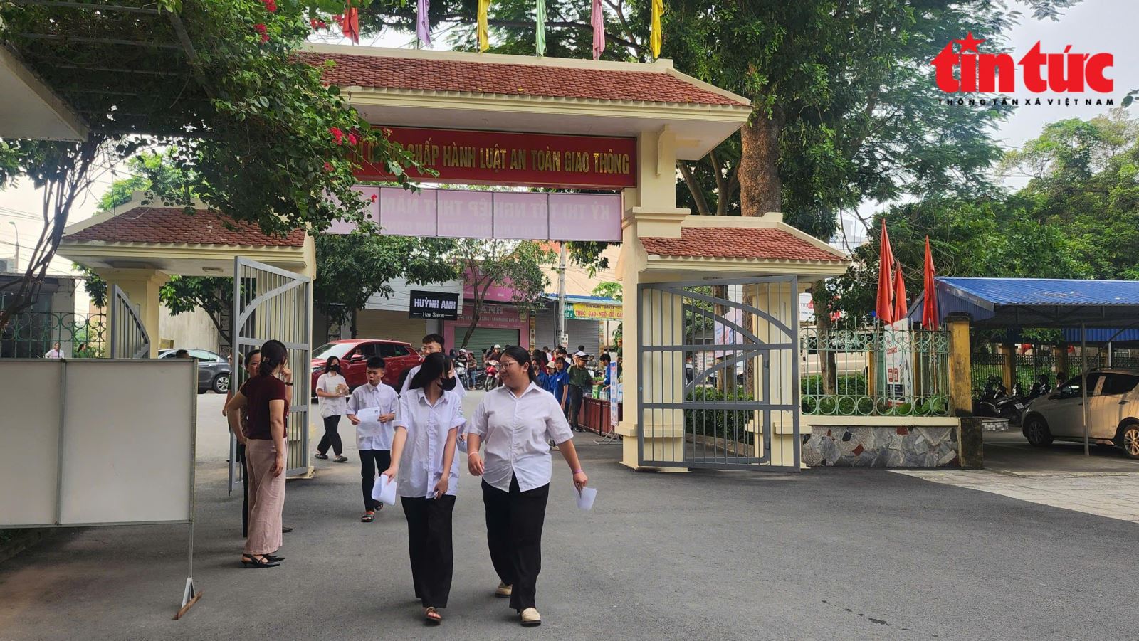 Chú thích ảnh