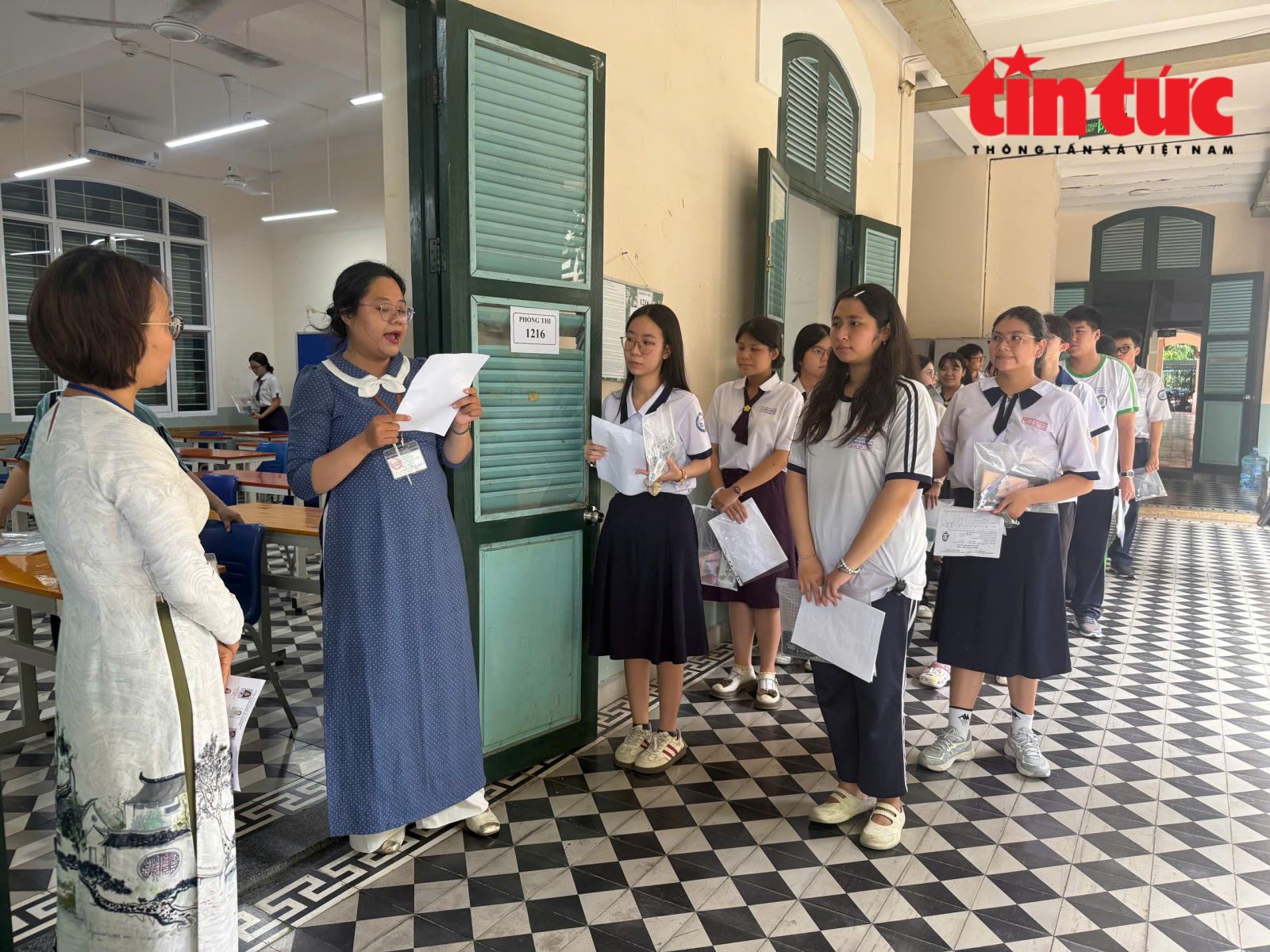 Chú thích ảnh