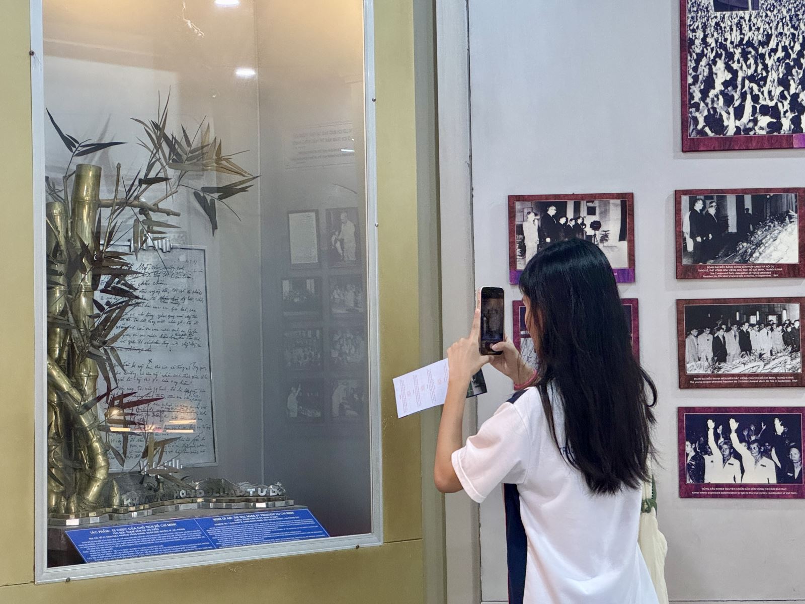 Chú thích ảnh
