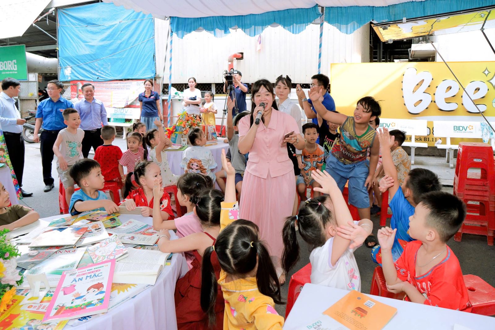 Chú thích ảnh