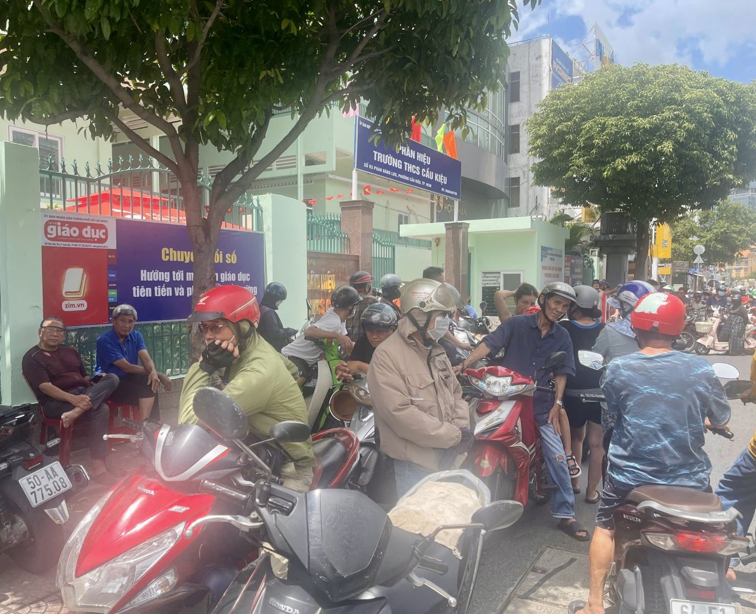 Chú thích ảnh