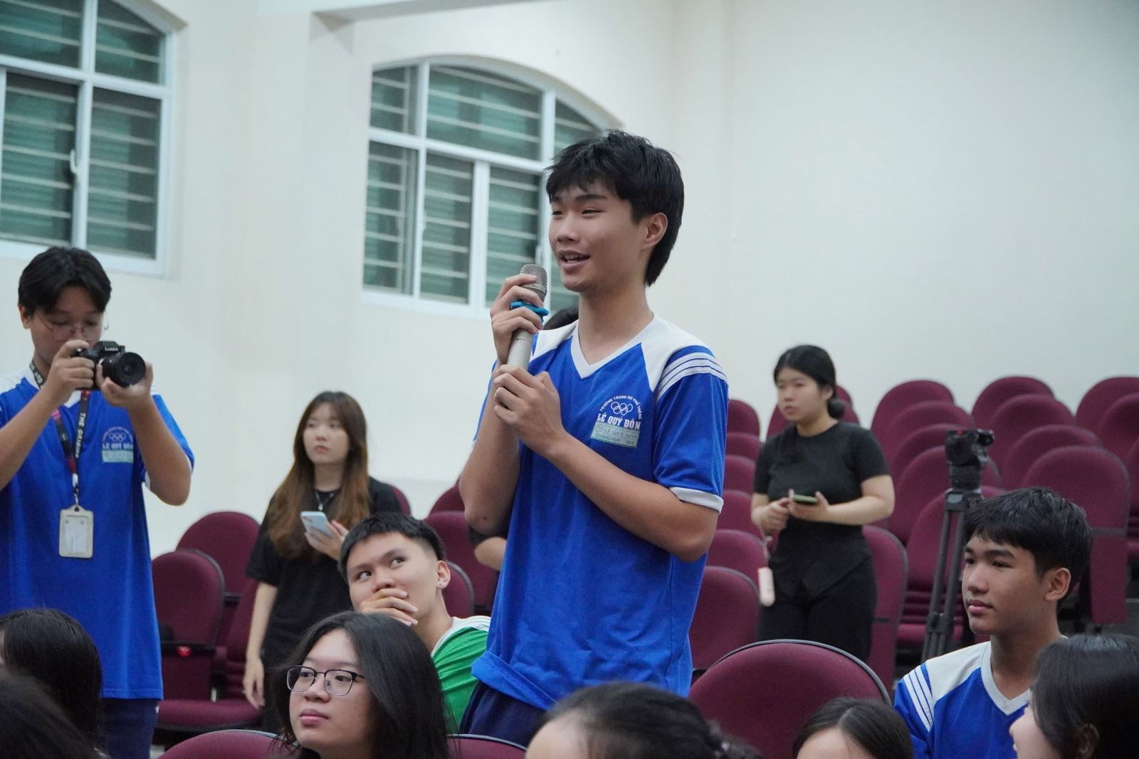Chú thích ảnh