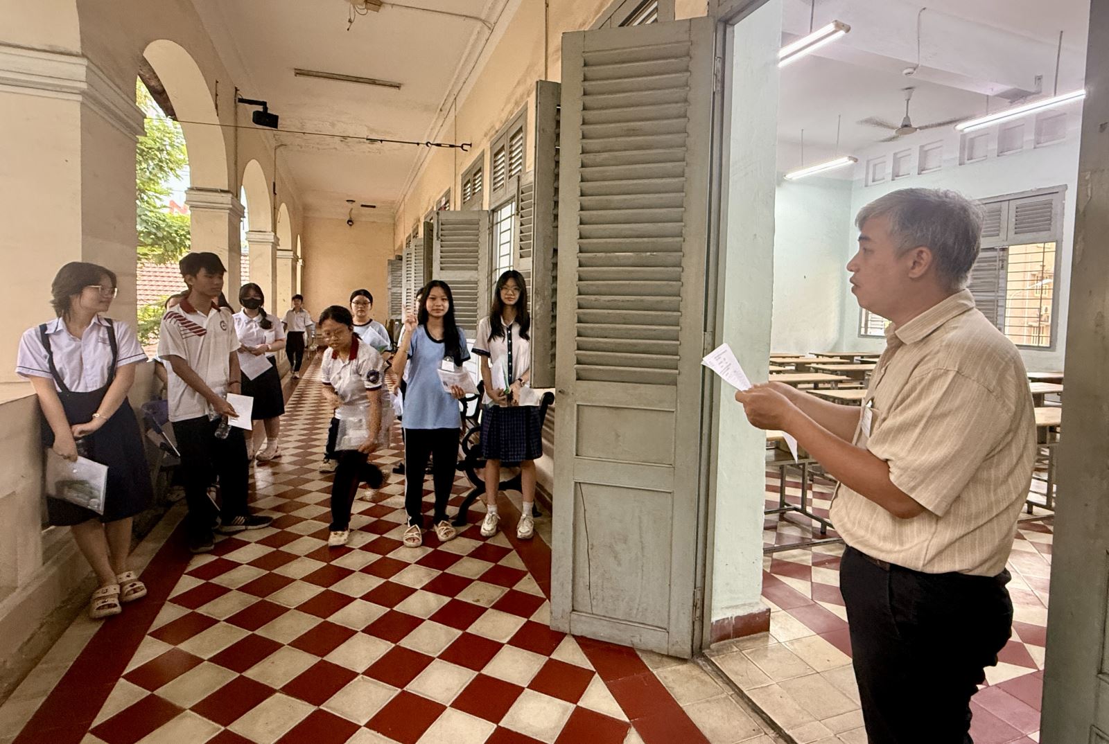 Chú thích ảnh