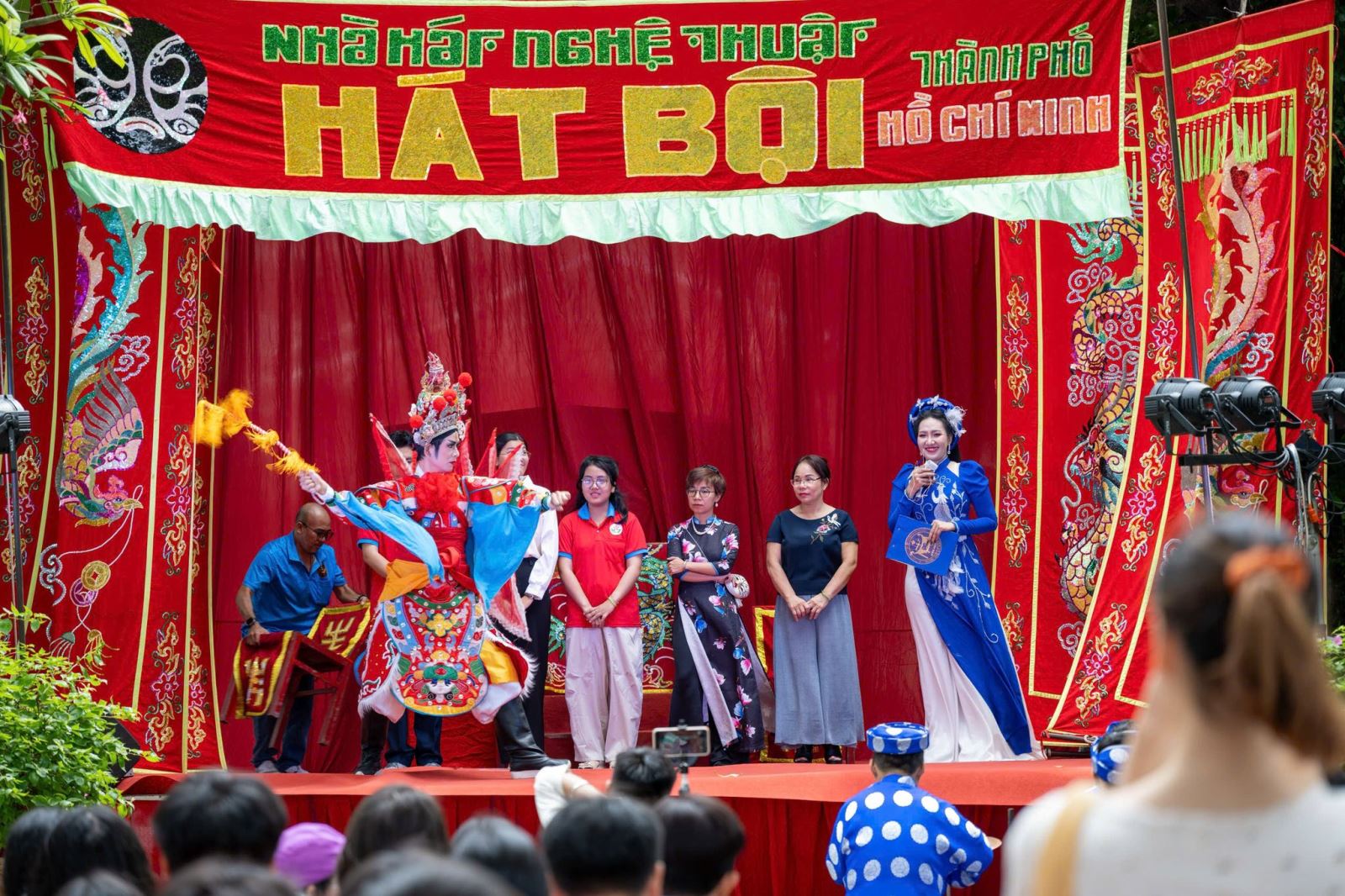 Chú thích ảnh