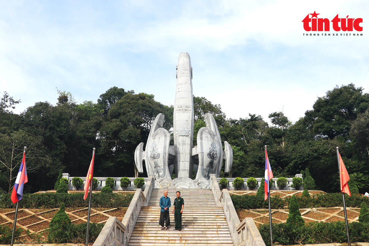 ベトナムの革命史跡 – ラオスは連帯の象徴