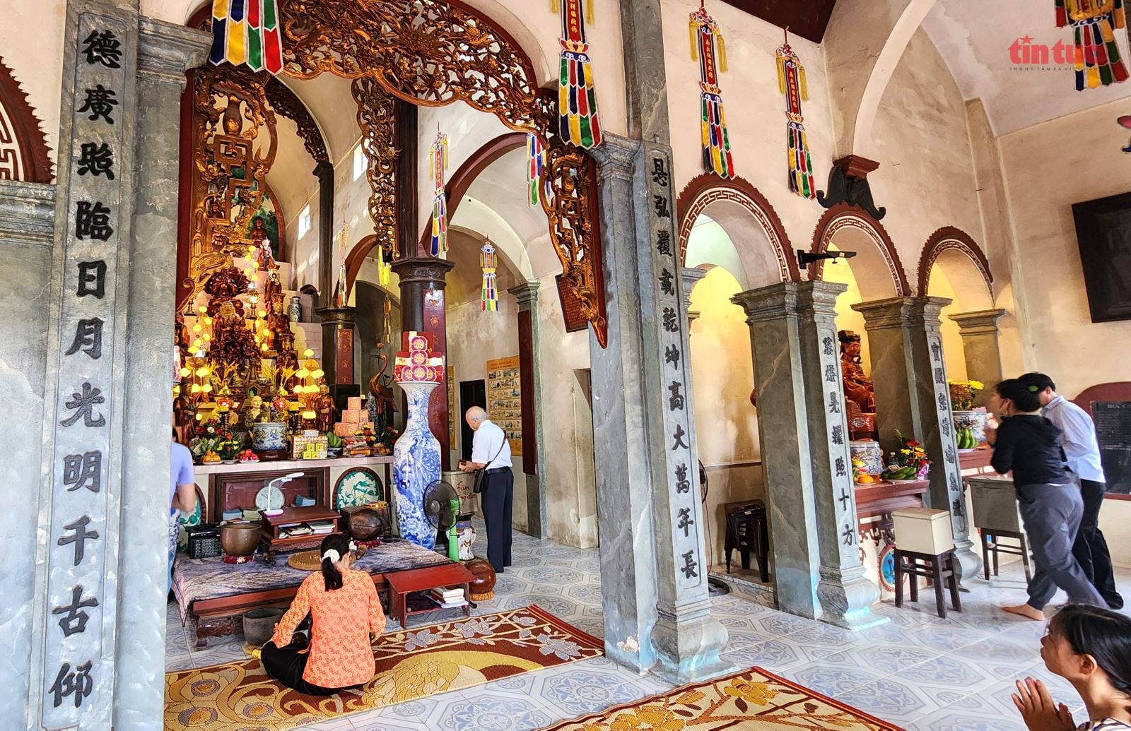 Chú thích ảnh