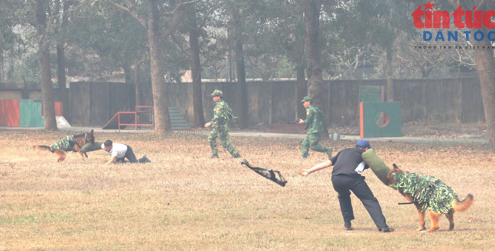 Chú thích ảnh