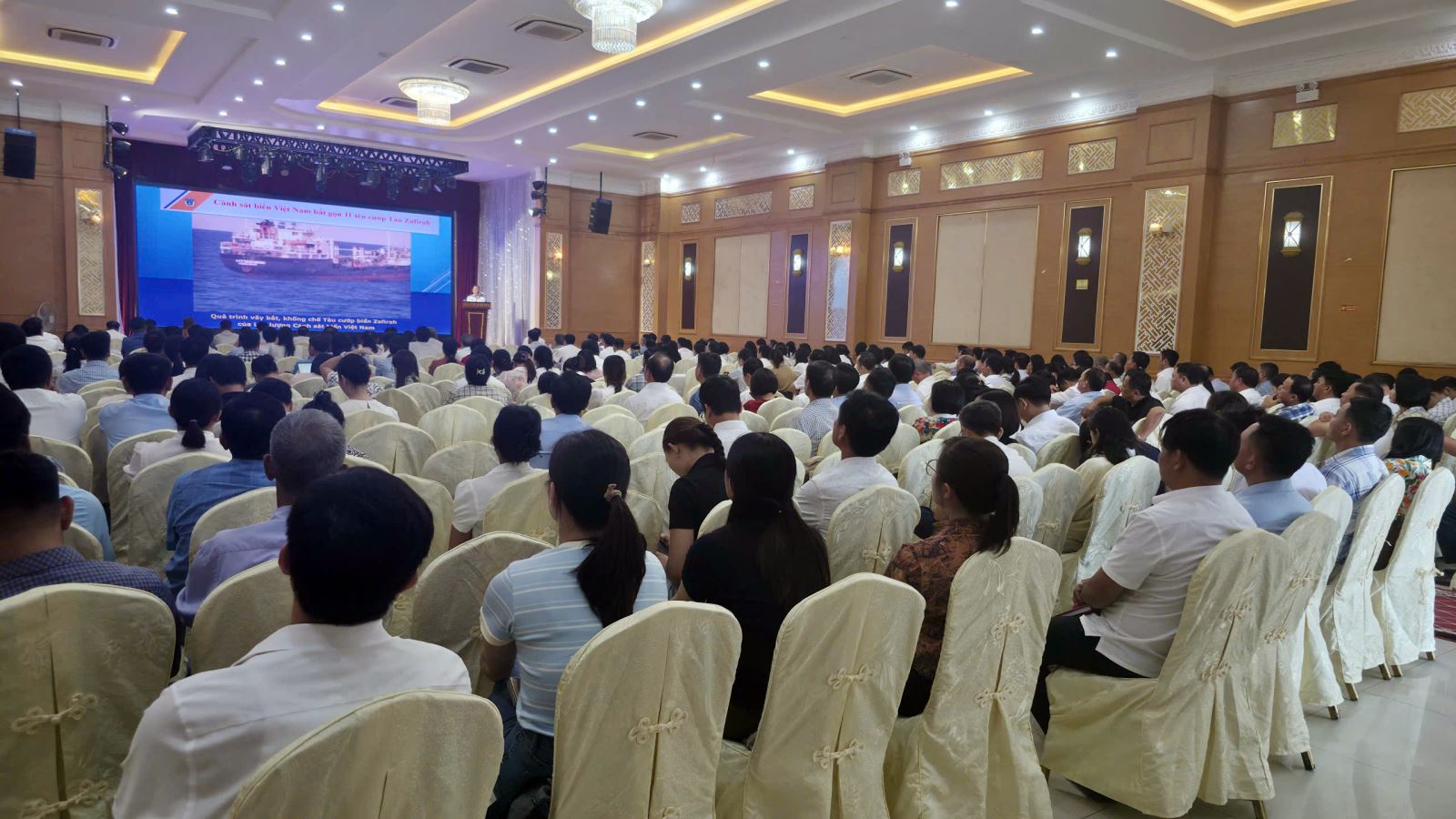 Chú thích ảnh