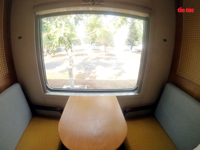 Cận cảnh toa tàu lửa có quầy bar và ghế massage thư giãn cho khách đầu tiên ở Việt Nam - ảnh 5