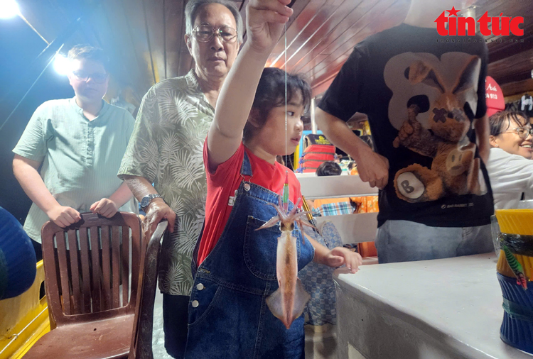 ចំណងជើងរូបថត