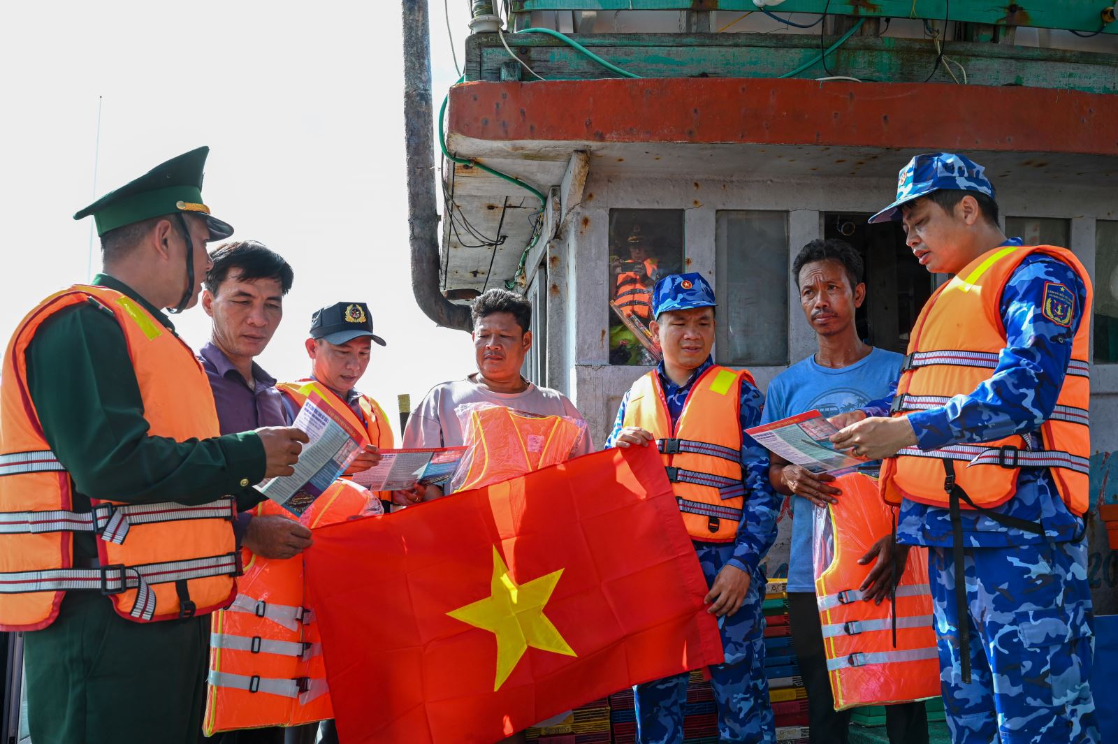 Chú thích ảnh