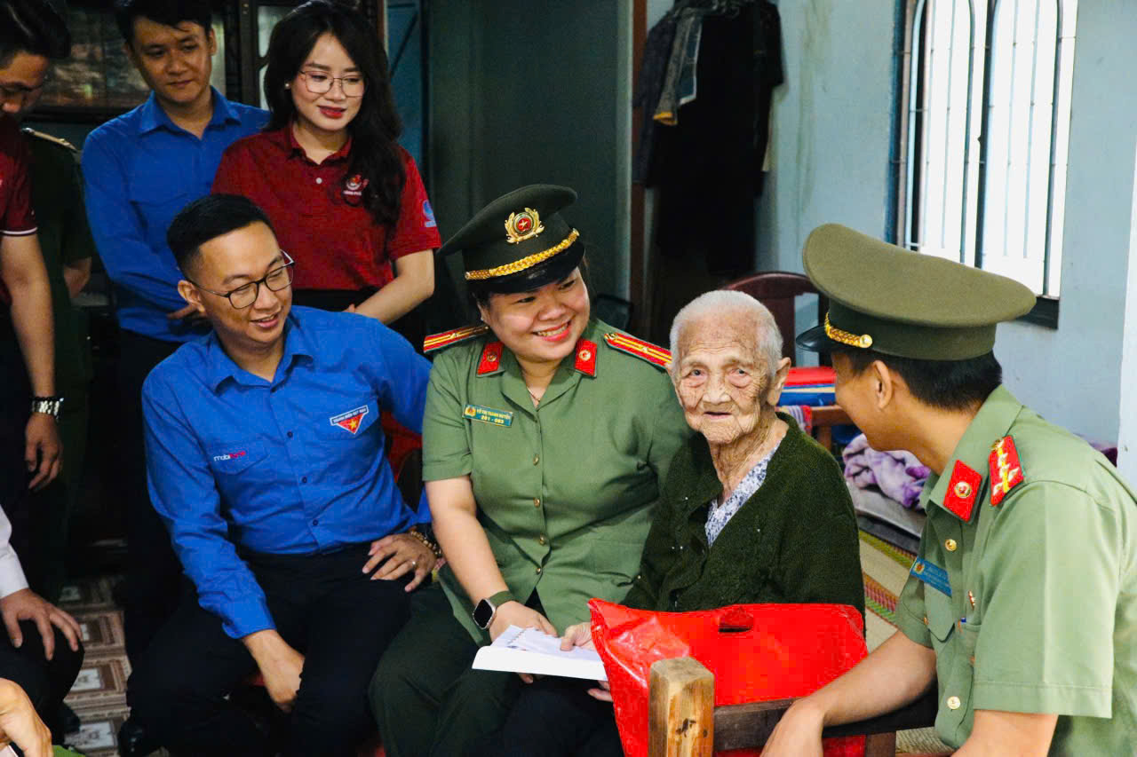 Chú thích ảnh
