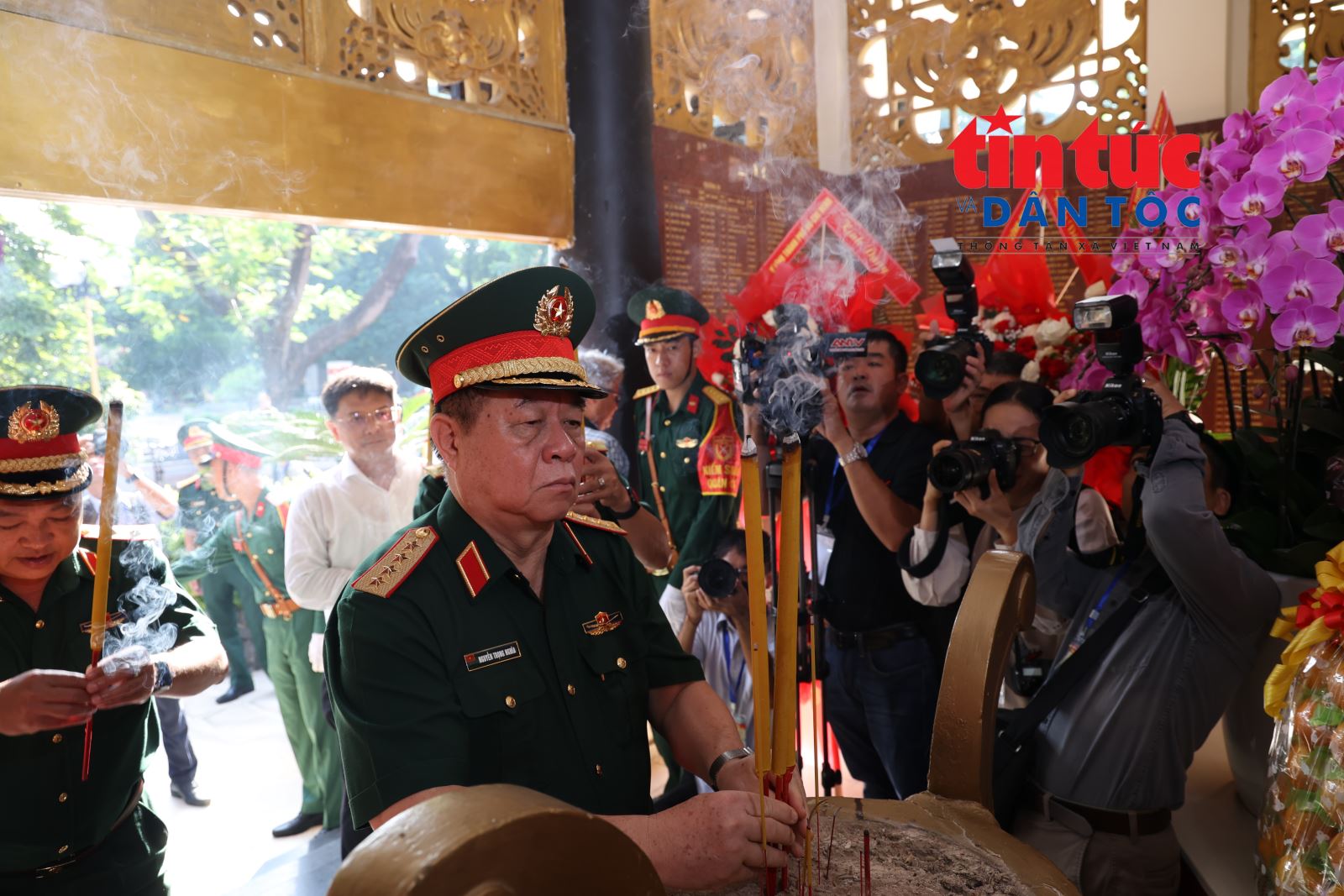 Chú thích ảnh