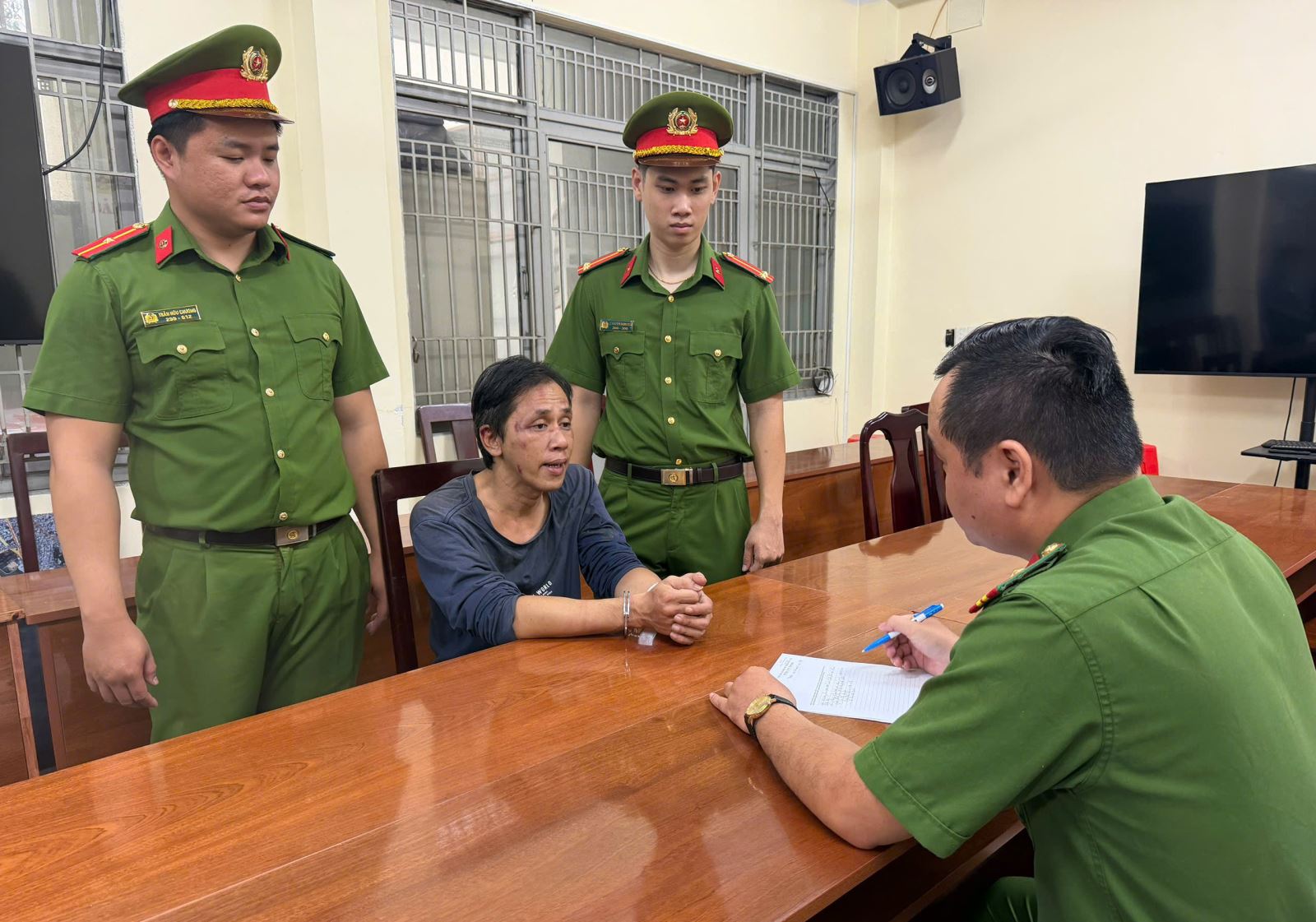 Chú thích ảnh