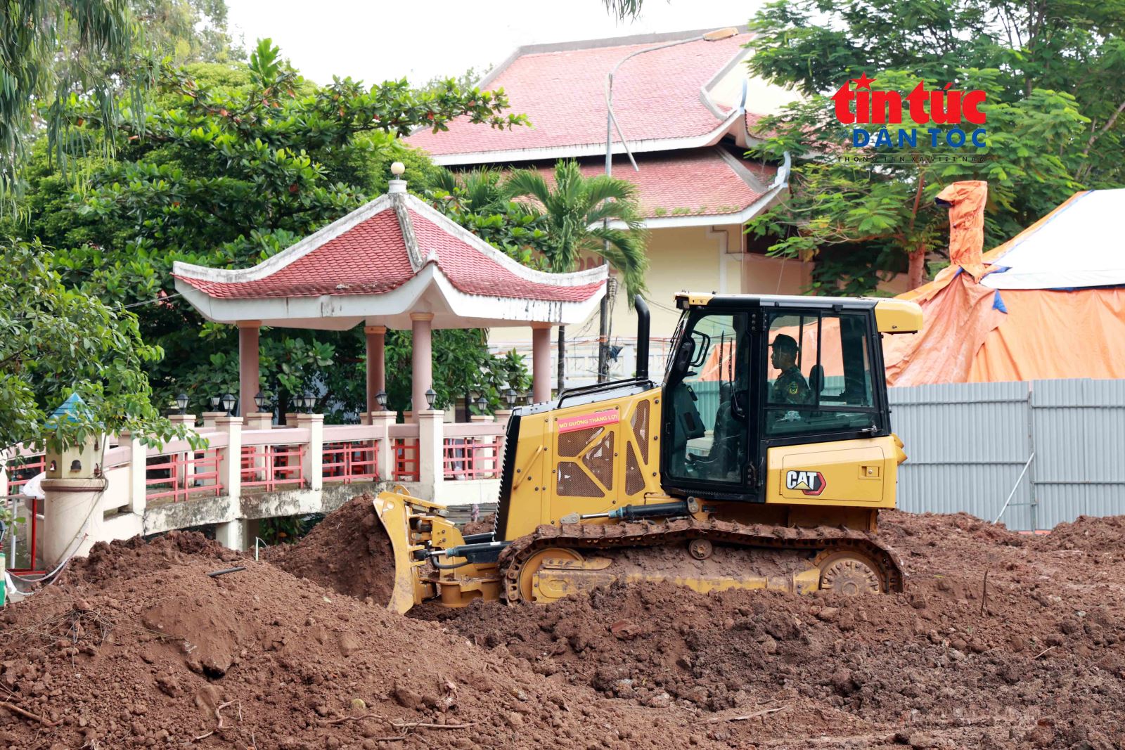Chú thích ảnh