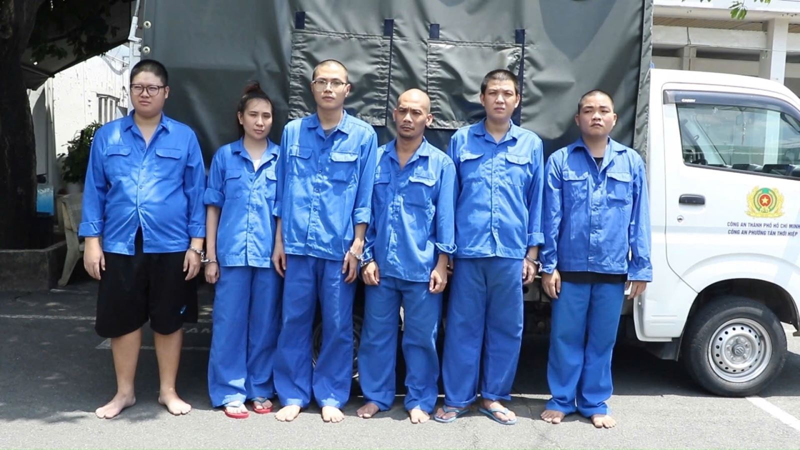 Chú thích ảnh