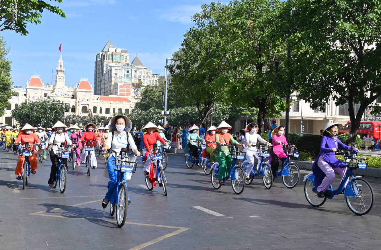 TP Hồ Chí Minh đẩy mạnh phát triển các loại hình giao thông xanh