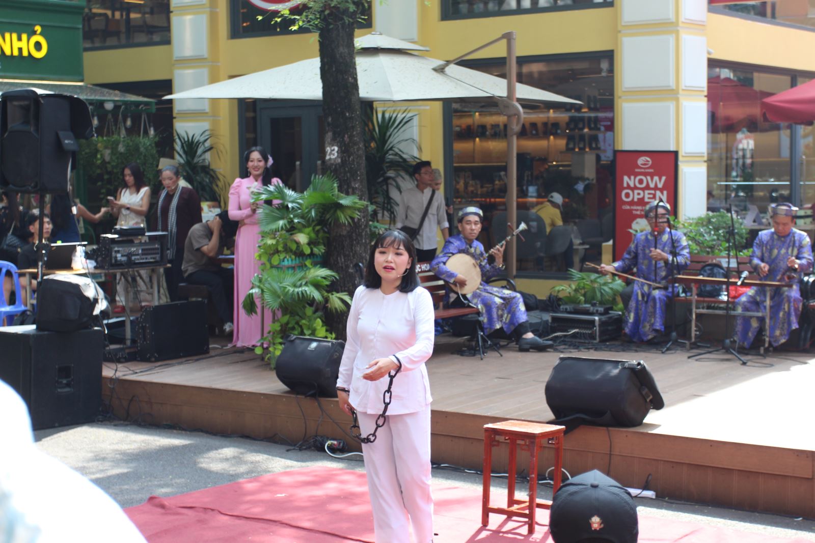 Chú thích ảnh