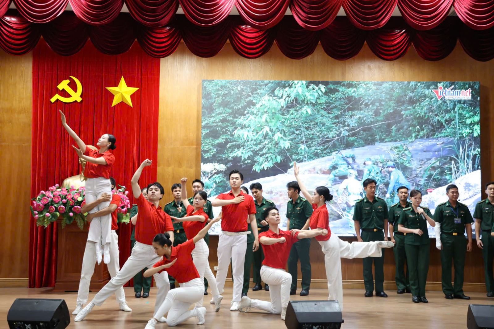 Chú thích ảnh