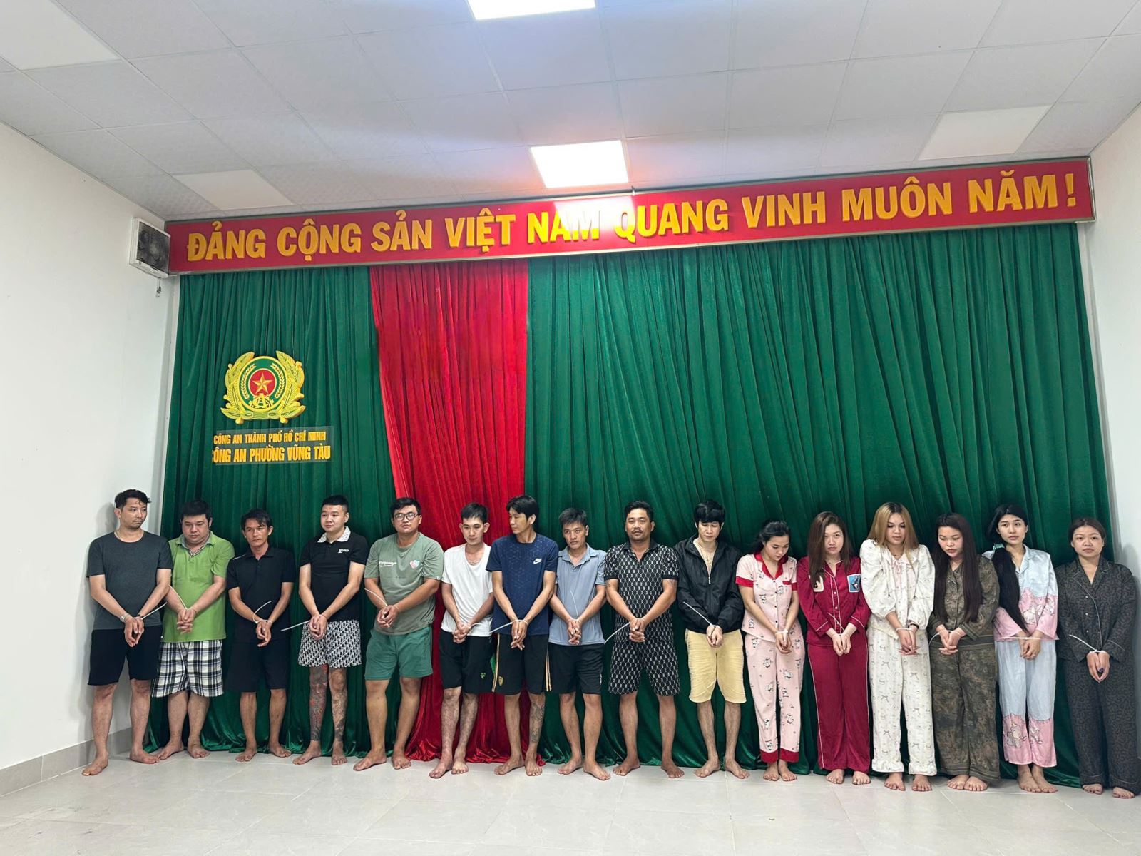 Chú thích ảnh