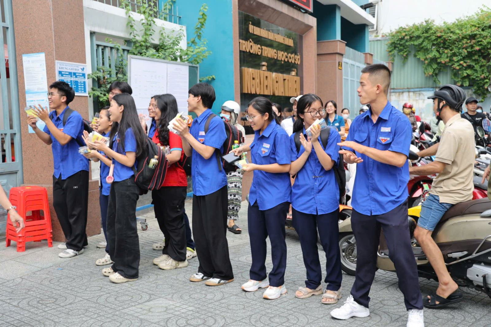 Chú thích ảnh