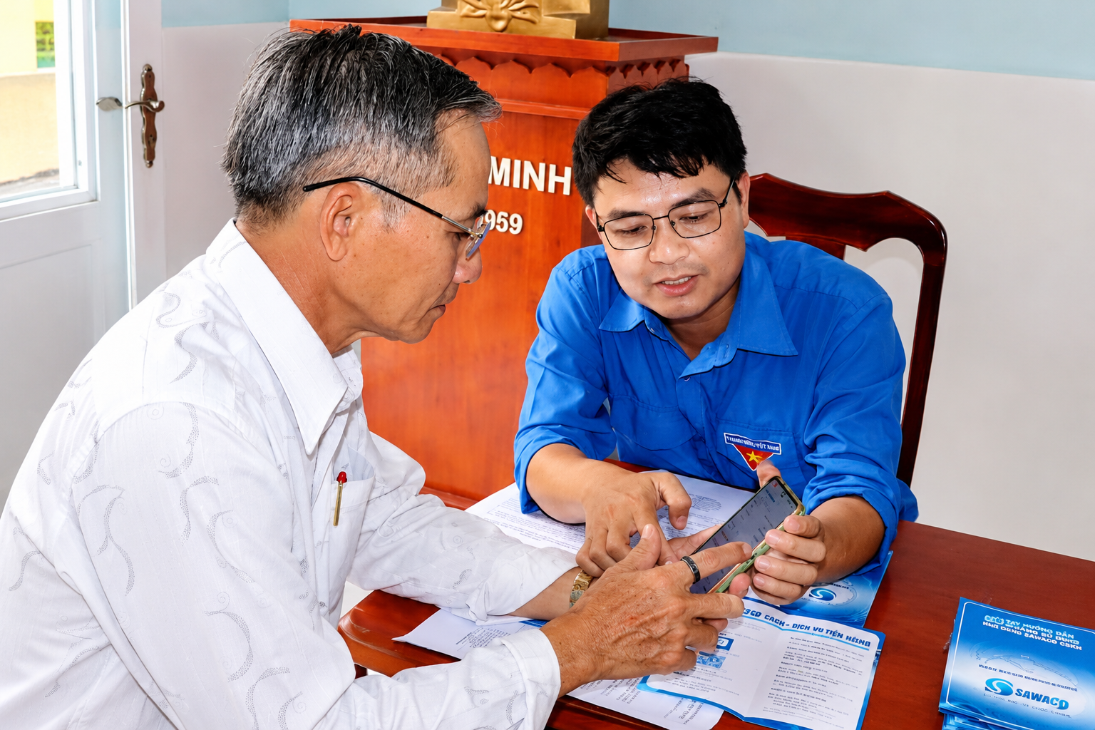 Chú thích ảnh