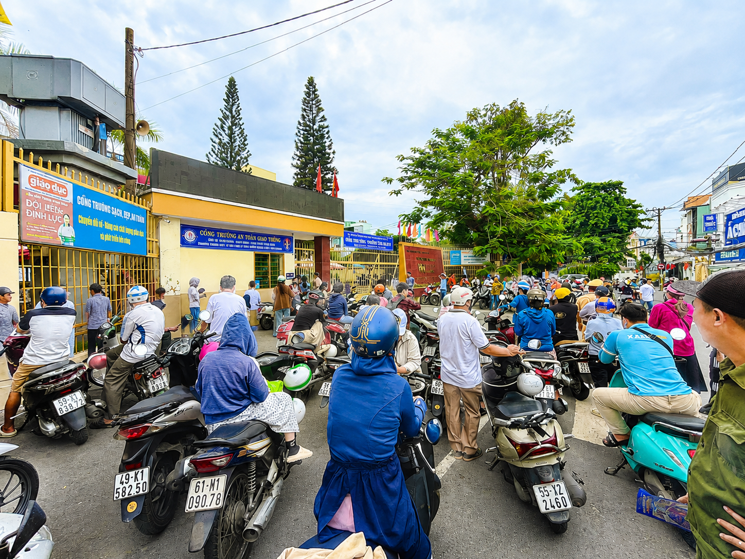 Chú thích ảnh
