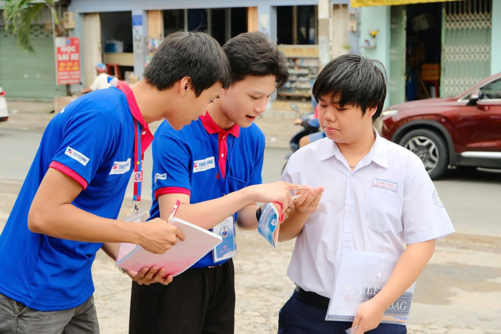 Chú thích ảnh