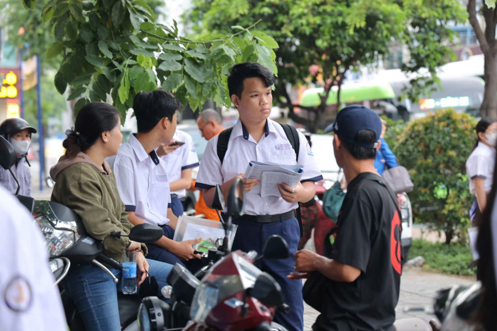 Chú thích ảnh