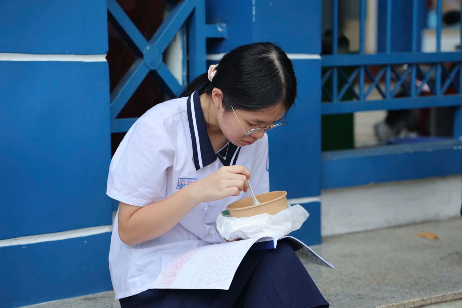 Chú thích ảnh