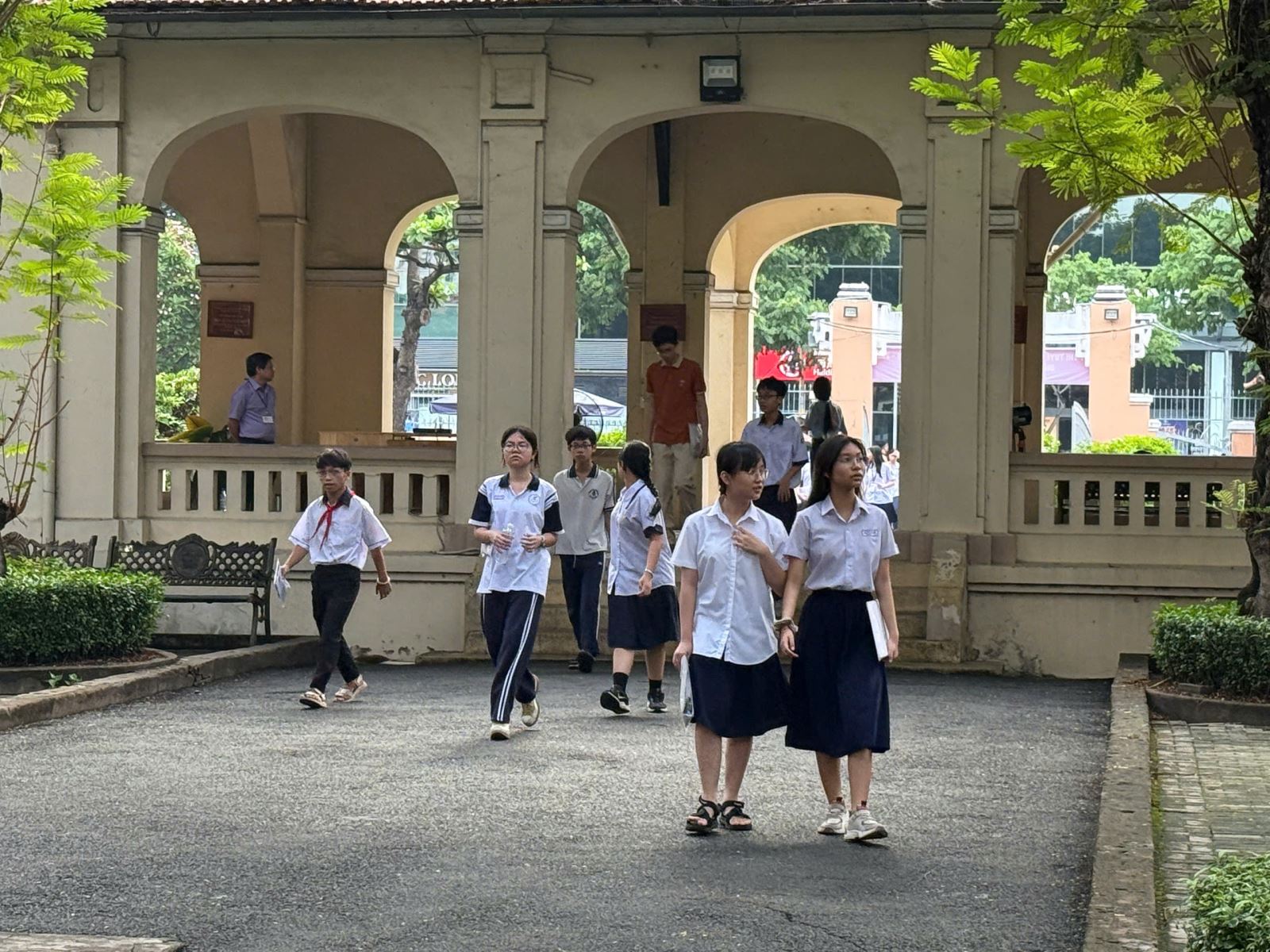 Chú thích ảnh