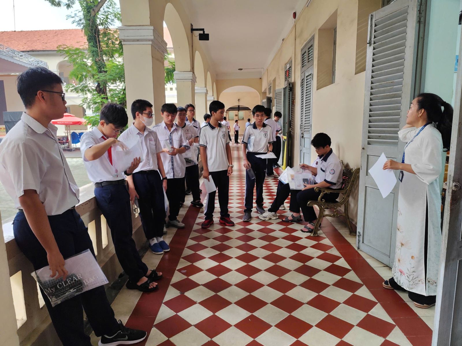 Chú thích ảnh
