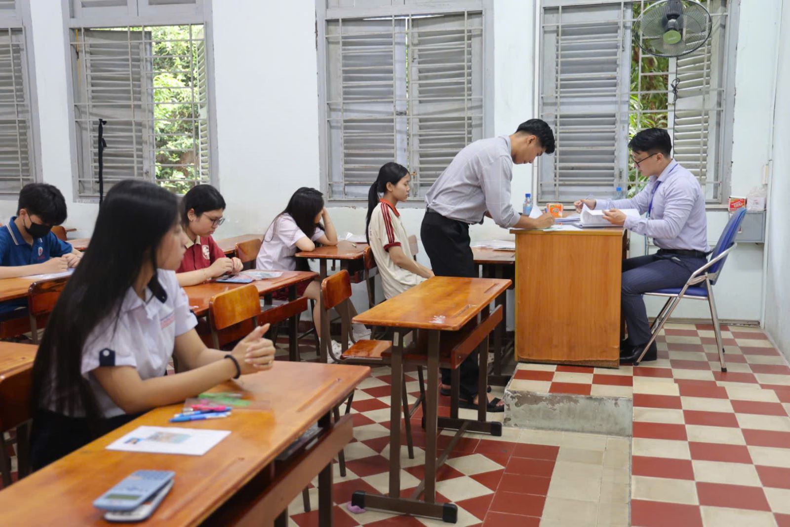 Chú thích ảnh