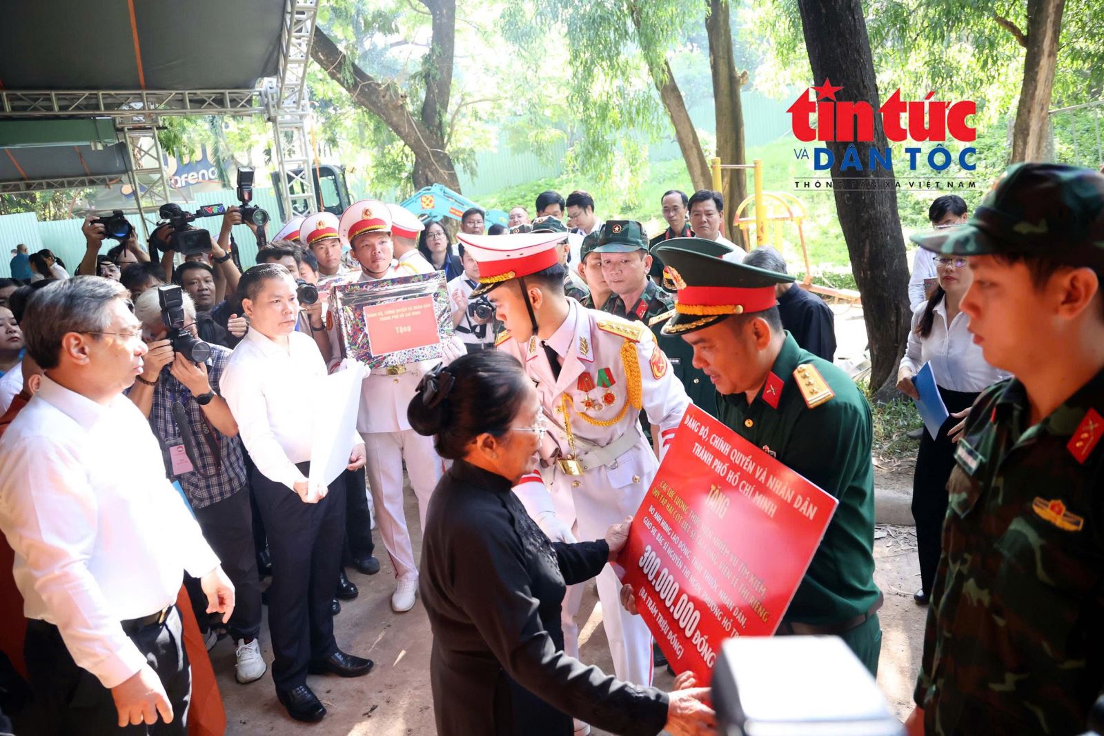 Chú thích ảnh