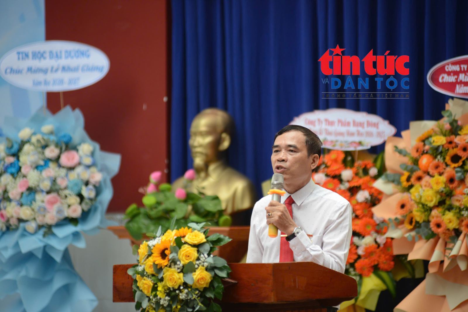 Chú thích ảnh