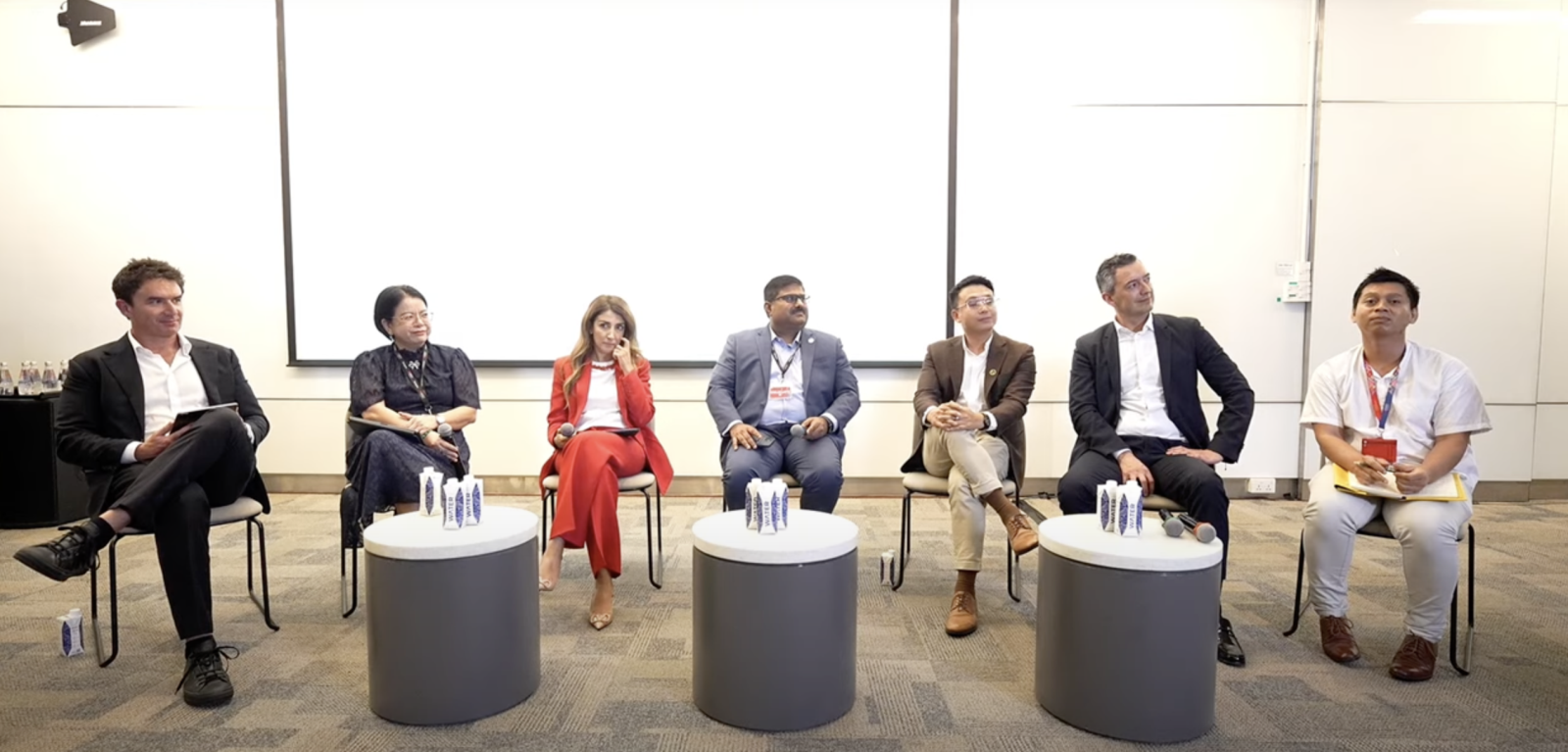 चित्र परिचय