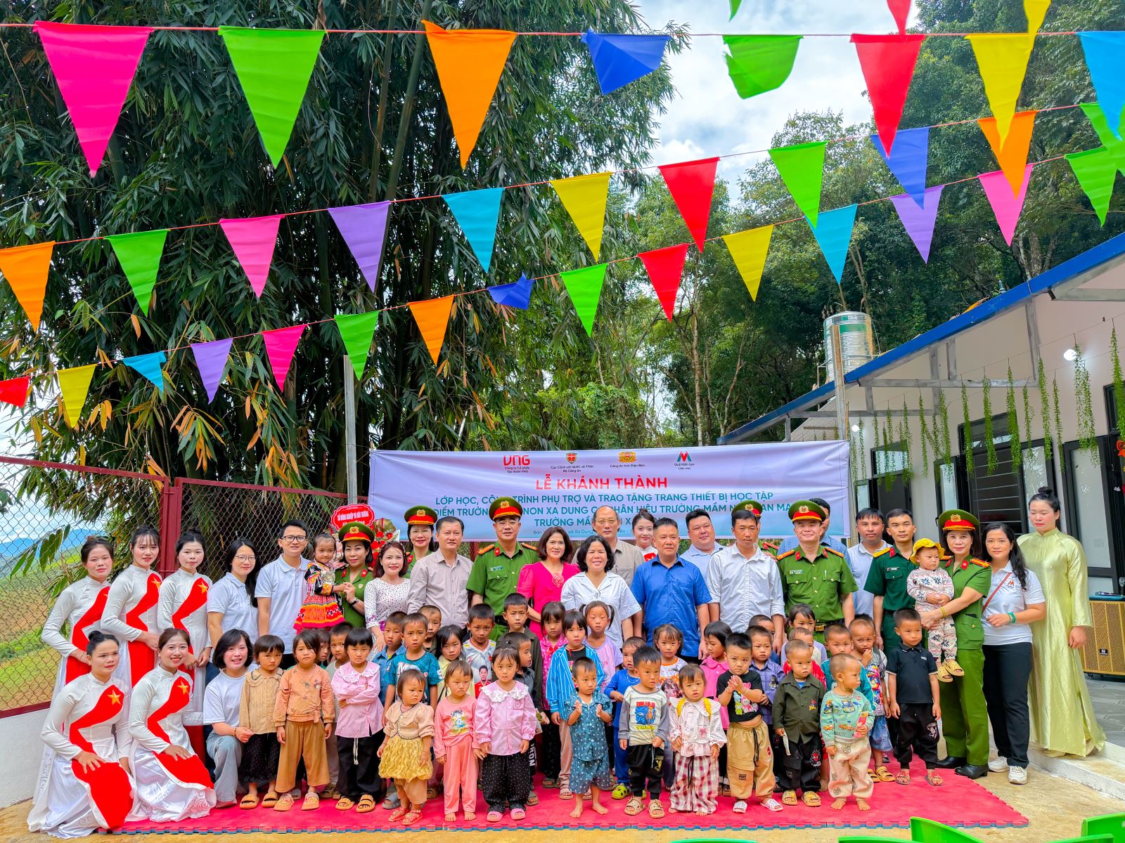 Chú thích ảnh